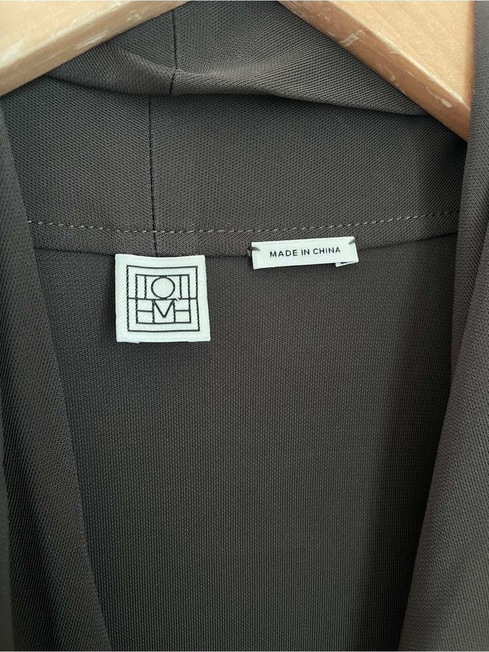 TOTEME Khaki Overlapped Jersey Top Size Small Draped Blouse Old Money - Picture 4 of 14